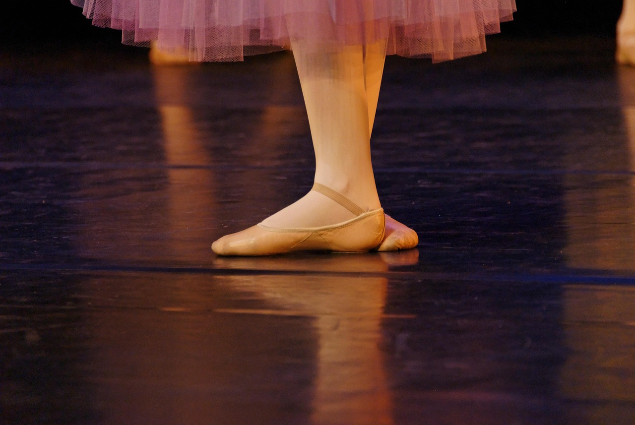 Ballet feet in fifth position